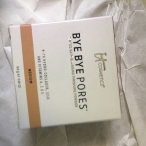NIB Bye bye pores setting powder by it cosmetics